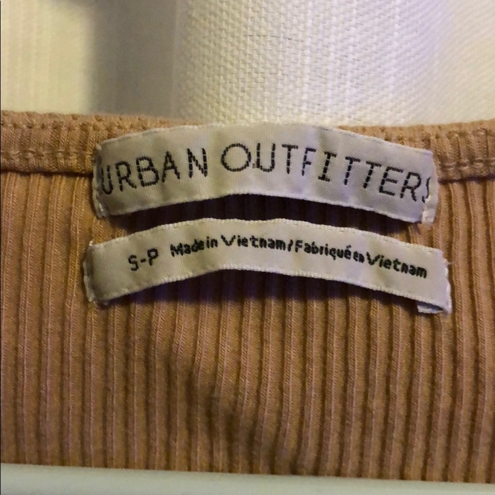Urban Outfitters Ribbed Top - Picture 2 of 2